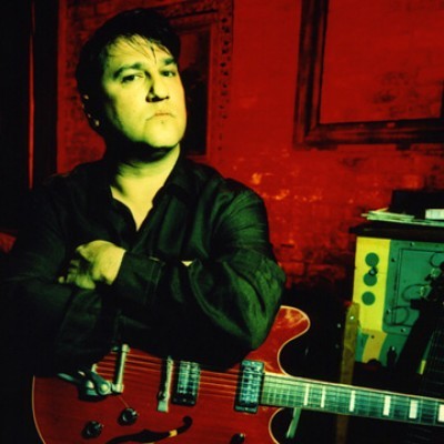 Greg Dulli promete tocar os clássicos de sua carreira em shows solo Greg Dulli promete tocar os clássicos de sua carreira em shows solo