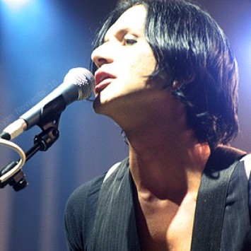 Placebo no seu primeiro show da turnê Battle For The Sun, na Indonésia. Foto: Placebo.com.br Placebo no seu primeiro show da turnê Battle For The Sun, na Indonésia. Foto: Placebo.com.br