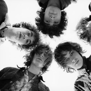 Strokes anúncio que está em estúdio gravando seu quarto álbum Strokes anúncio que está em estúdio gravando seu quarto álbum