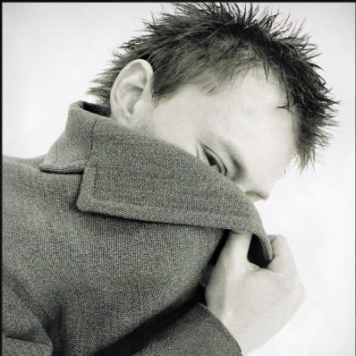 O vocalista do Radiohead continua surpreendendo a todos, agora numa festa em Cambridge, Inglaterra O vocalista do Radiohead continua surpreendendo a todos, agora numa festa em Cambridge, Inglaterra